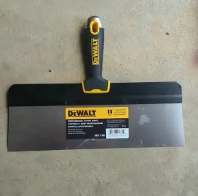 Dxtt-2-196 Dewalt Drywall Tools 14 Inch Taping Knife With Stainless Steel Big Back Blade #2