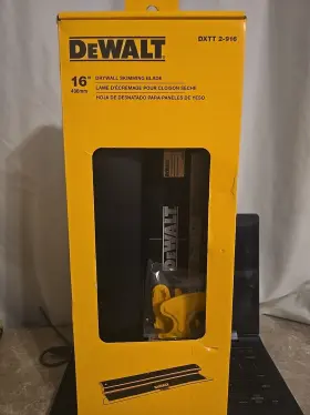 Dxtt-2-916 Dewalt Drywall Tools Skimming Blade 16 Inch Finishing Tool Stainless Steel #2