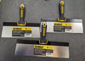Dxtt-2-138 Dewalt New Drywall Taping Knife Set 14 Inch 12 10 -