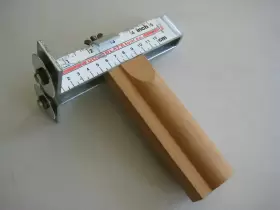 008-4587 Goldblatt Tool Co. Drywall Stripper Cutter Hand