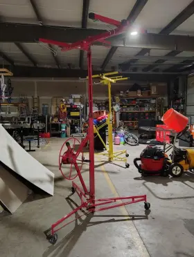Sb1117812 Haul Master 9592547 11ft5 Inch Drywall Lift Model 62484 Red