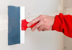5-122 Level5 6 Inch Blue Steel Soft Grip Taping Knife - Pro-grade Metal Hammer End #3