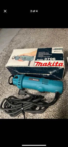 3706 Makita Drywall Cutout Tool #2