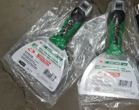 340506 Sheetrock Tools Lot Of 2 Usg Matrix 6 Inch Professional Stainless Steel Joint Knives