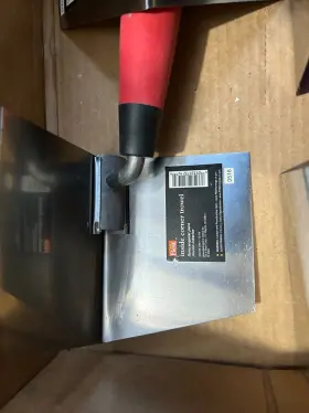 322831 Sim Supply Inc. 009326321493 Nos 4-pack Lot Do It Best Outside Inside Corner Trowel Comfort Grip #3