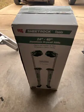 340926 Usg Sheetrock Tools Magnesium Lightweight Professional Drywall Stilts 24-40 Inch #2