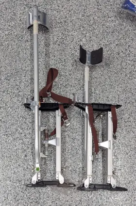 Hcst-18si Vevor Adjustable Drywall Stilts 18 In To 30 Aluminum Painting Silver