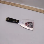Red Devil Professional Series Wall Scraper 3" Flex 4210. Fixed Price $6.70.